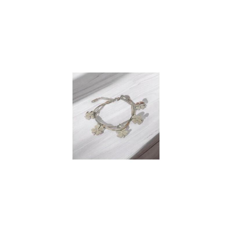 Pulsera color plata acero inoxidable trebol