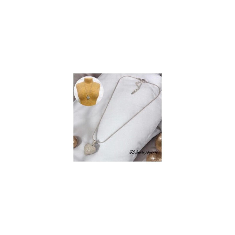 Collar color plata acero inoxidable corazon