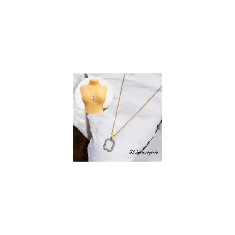 Collar dorado acero inoxidable cuadro plata