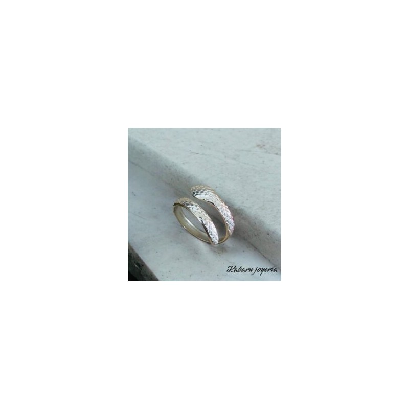 Anillo ajustable color plata acero inoxidable serpiente