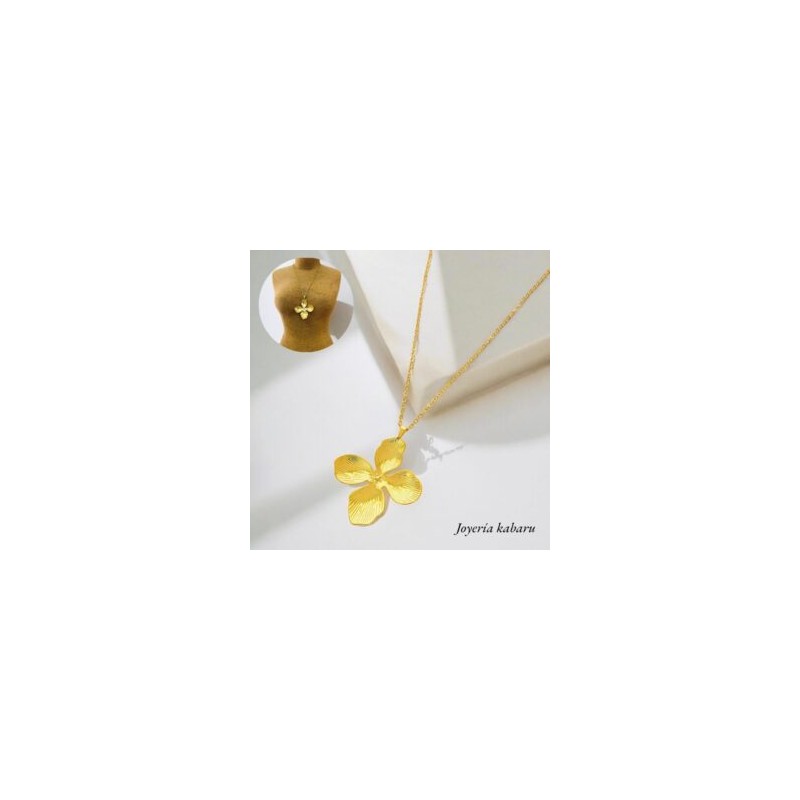 Collar dorado acero inoxidable Flor