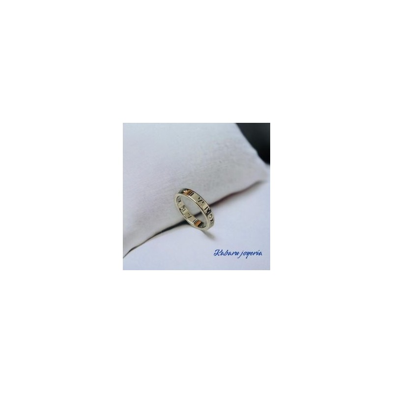 Anillo T7 color plata acero inoxidable num romanos
